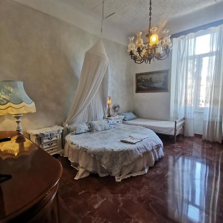 Albisola Bed And Breakfast 아비솔라 수페리오레 외부 사진