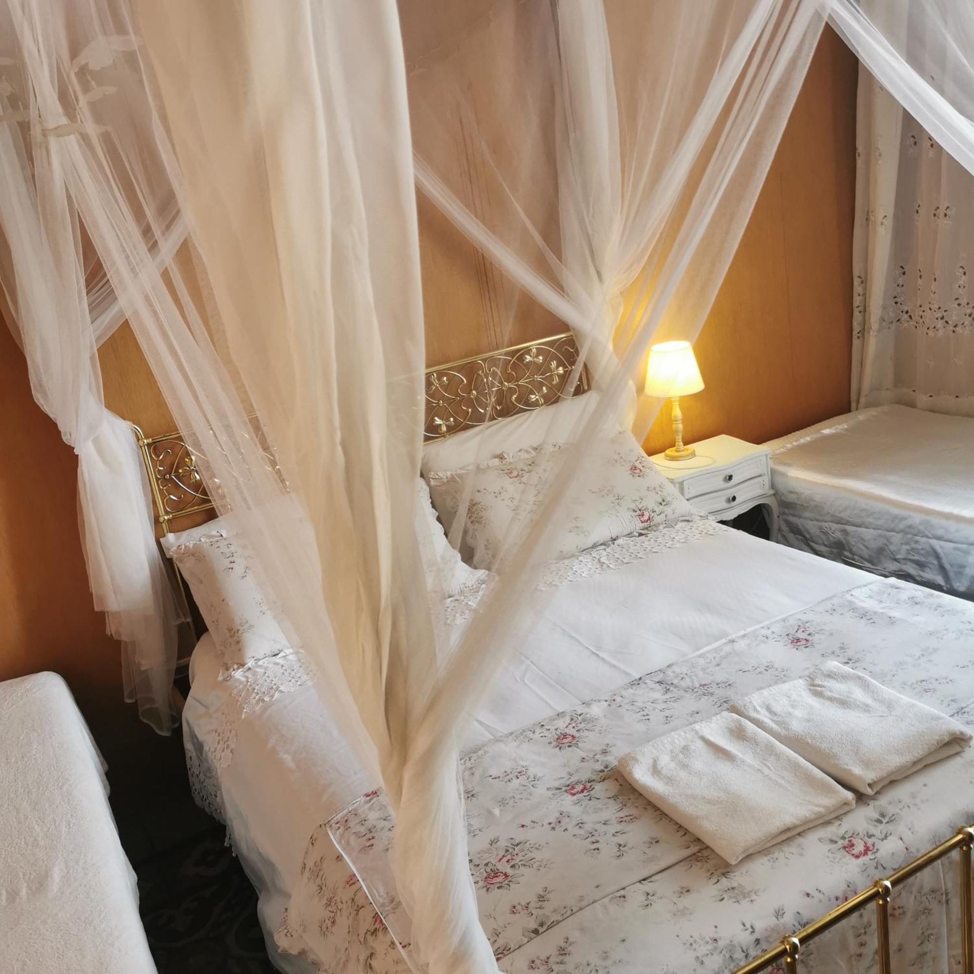 Albisola Bed And Breakfast 아비솔라 수페리오레 외부 사진