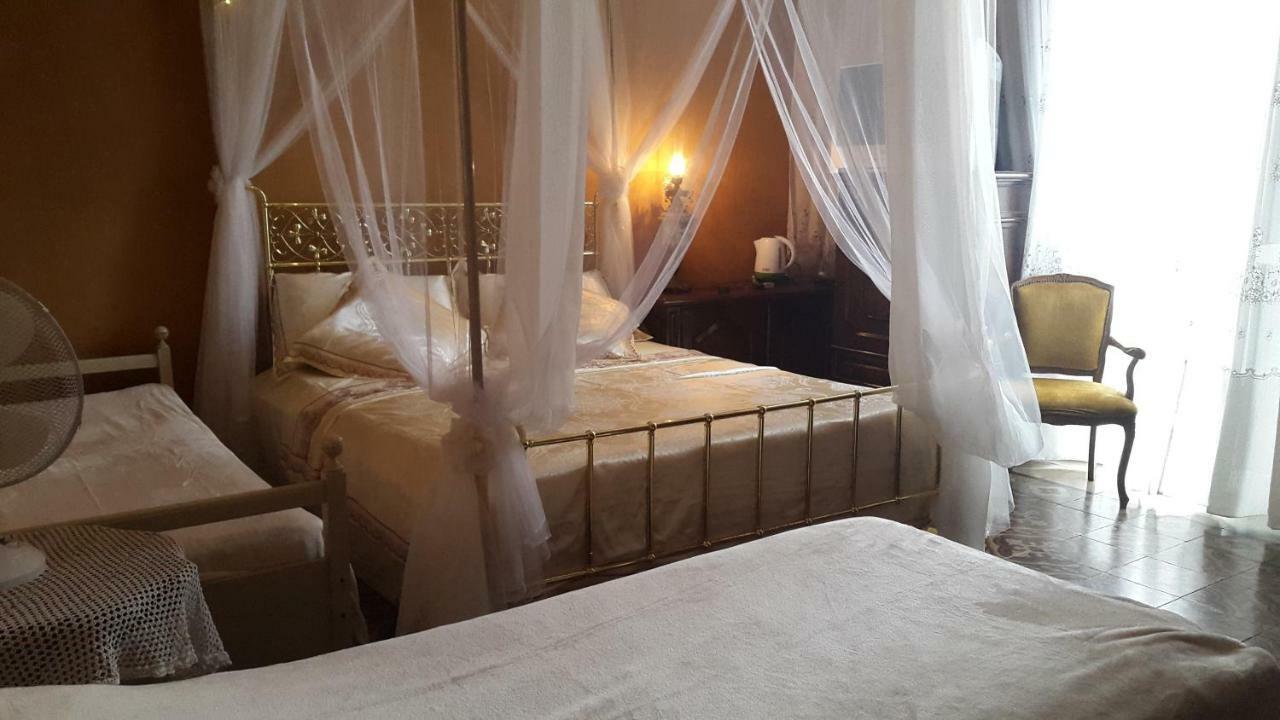 Albisola Bed And Breakfast 아비솔라 수페리오레 외부 사진